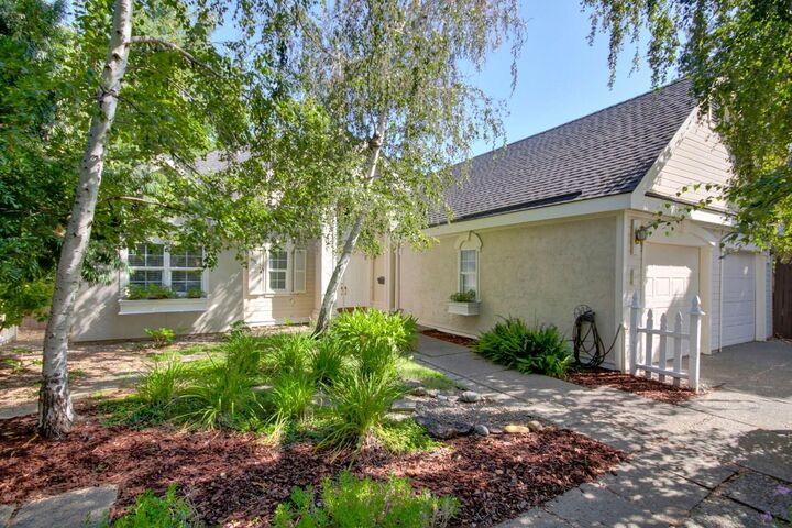 1401 56th Street  Sacramento CA 95819 photo