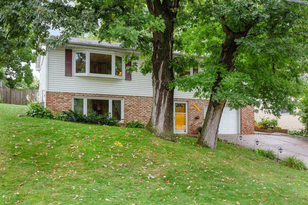 Property Photo:  3424 Georgia Avenue N  MN 55427 