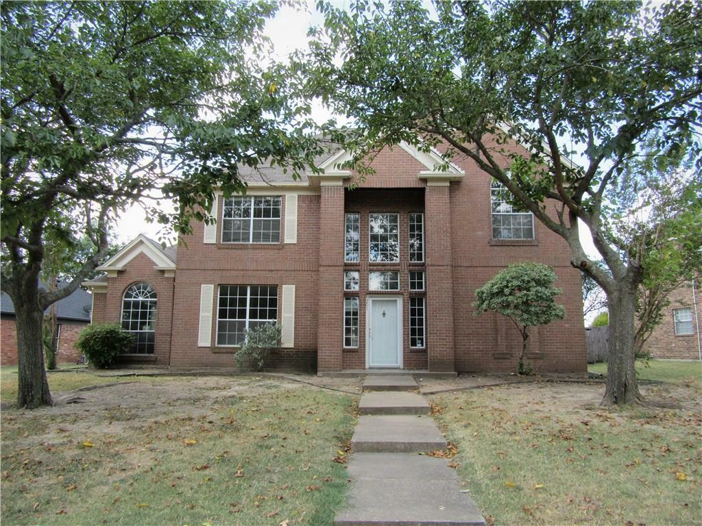 Property Photo: 201 Boulder Creek Drive TX 75115