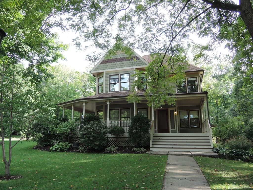 Property Photo: 282 Walnut Grove Drive OH 45458