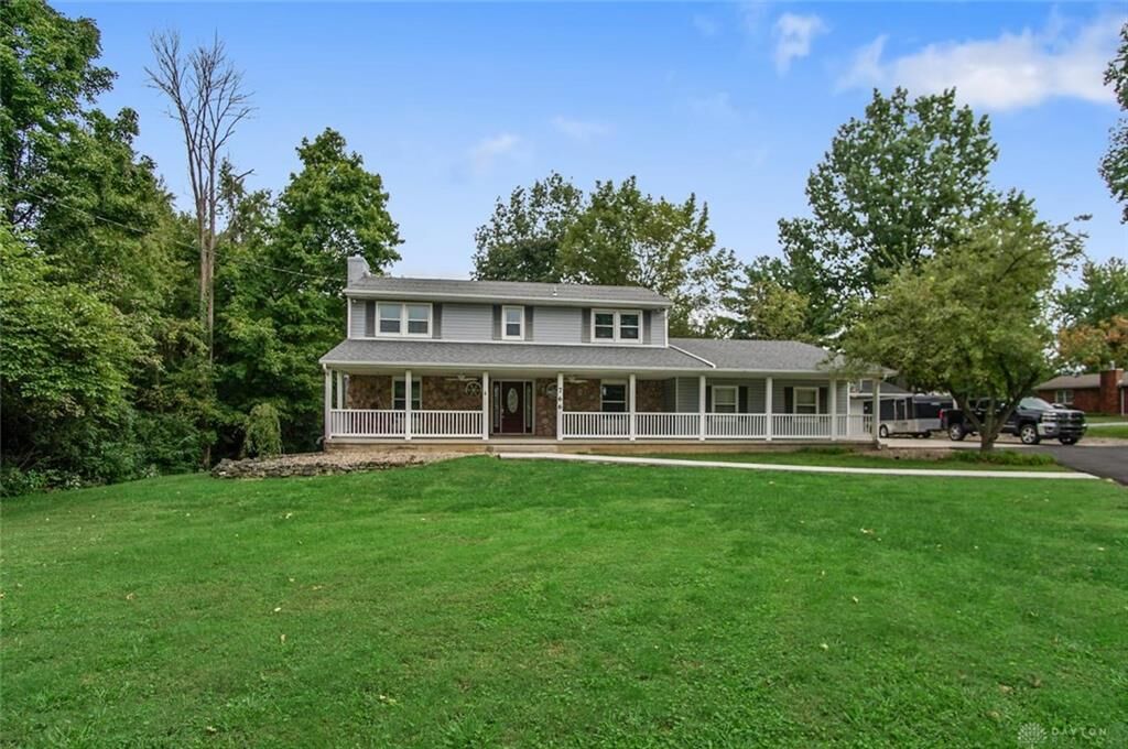 Property Photo: 766 W Lytle Five Points Road OH 45066