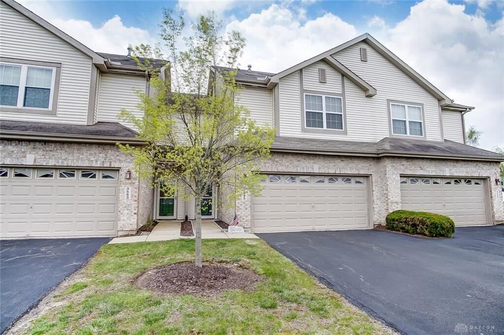 Property Photo: 3585 Shadetree Drive OH 45431