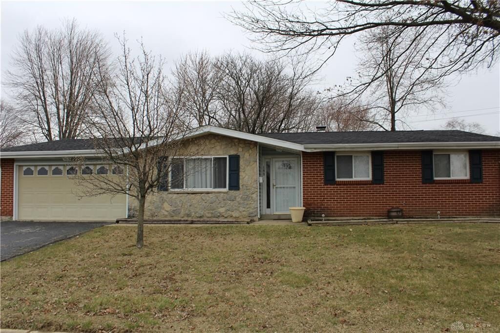 Property Photo: 199 Katy Lane OH 45322