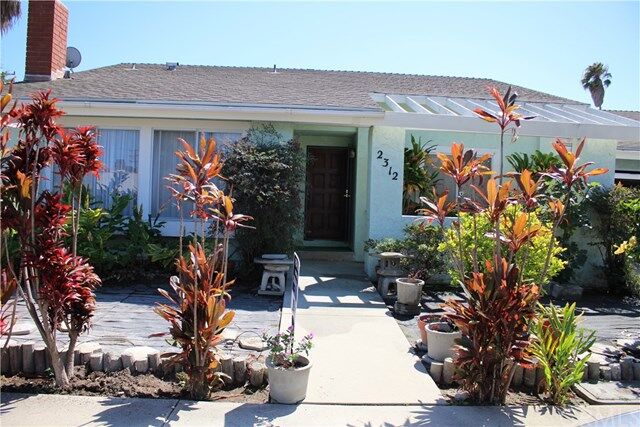 Property Photo: 2312 Stratford Drive CA 90717