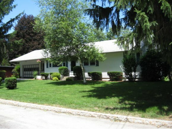 Property Photo: 220 Blevens Drive NH 03104