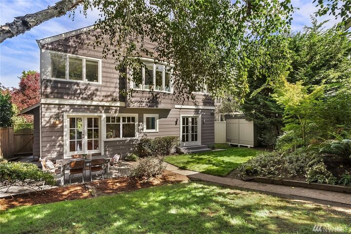 1635 Interlaken Place E  Seattle WA 98112 photo