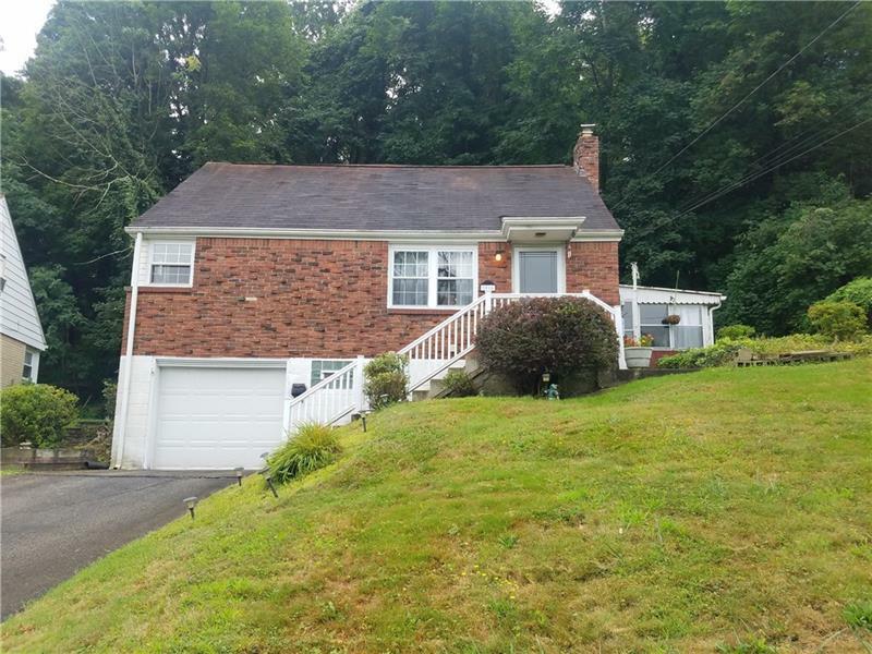 Property Photo:  3016 Blackridge Ave  PA 15235 