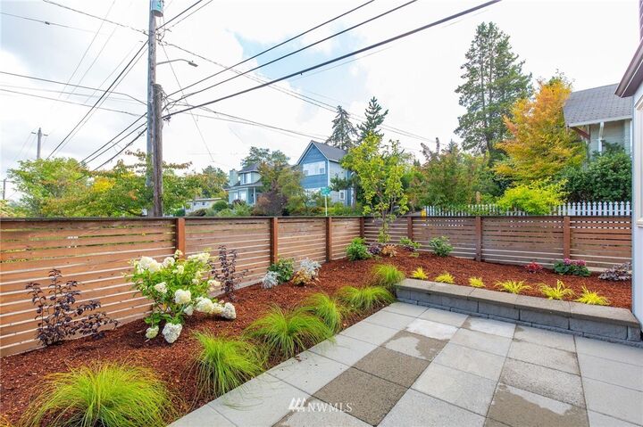 Property Photo: 2839 S Grand Street WA 98144