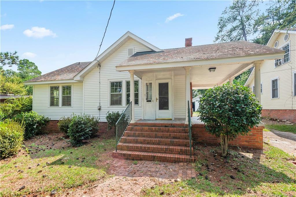 Property Photo:  1017 W Rowan Street  NC 28305 