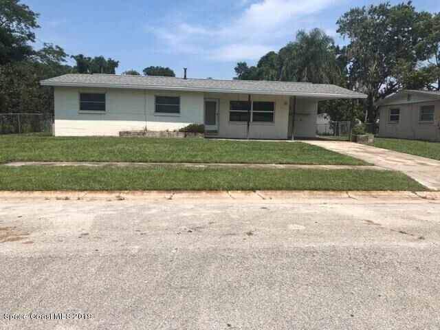Property Photo: 1420 E Stetson Drive E FL 32922