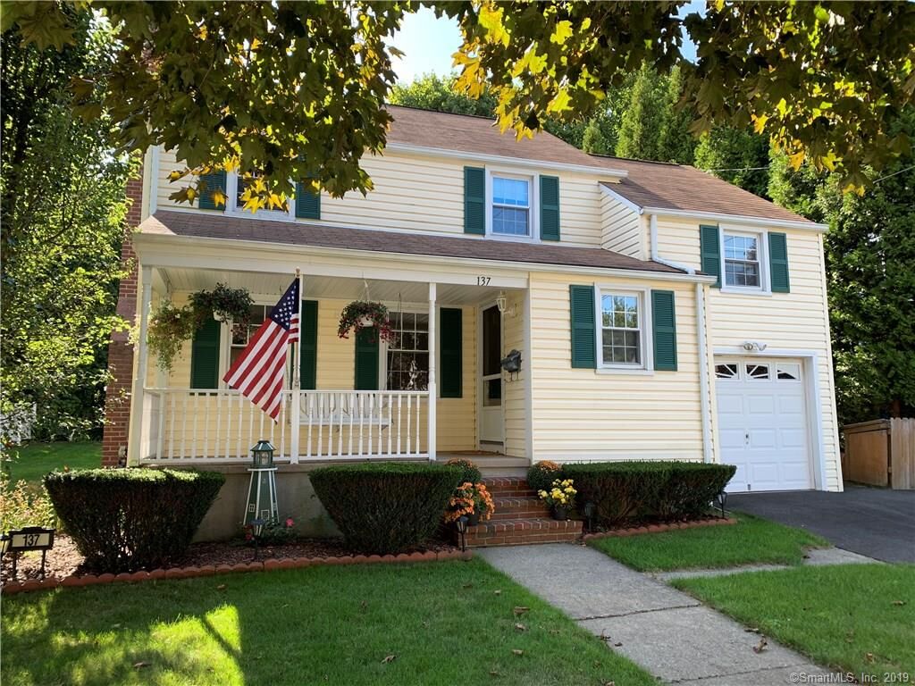 Property Photo:  137 Matthew Drive  CT 06614 