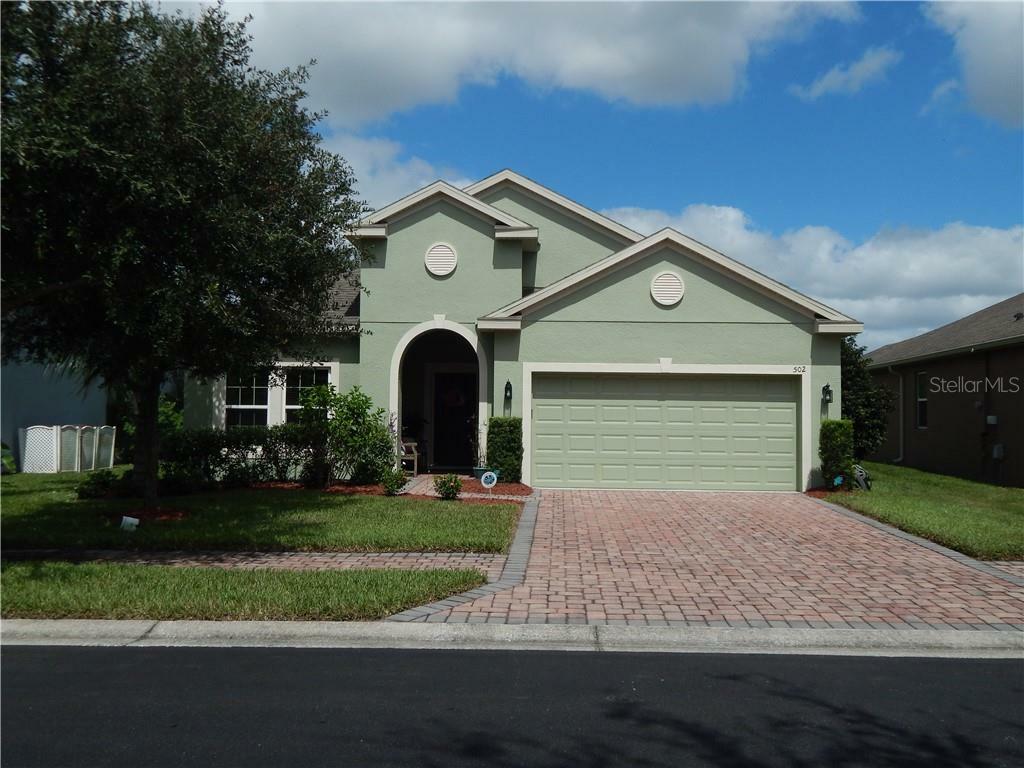 Property Photo:  502 Lake Davenport Circle  FL 33837 