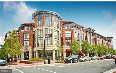 Property Photo: 520 John Carlyle Street 328 VA 22314