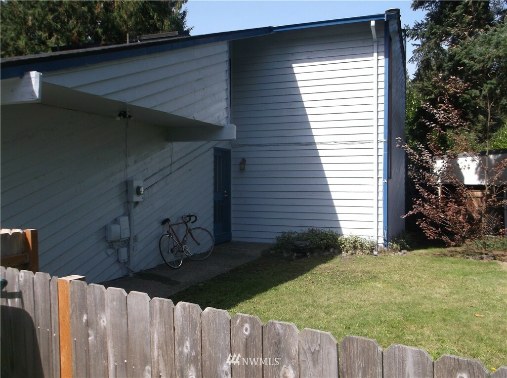 Property Photo:  2801 L Street SE  WA 98002 