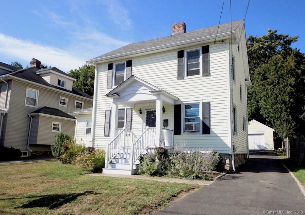 Property Photo:  246 Knickerbocker Avenue  CT 06907 