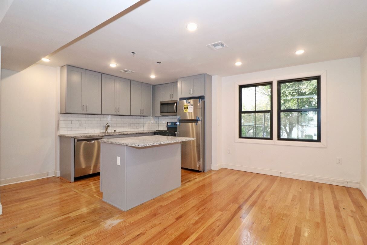 Property Photo: 13 Egan Ct NJ 07002
