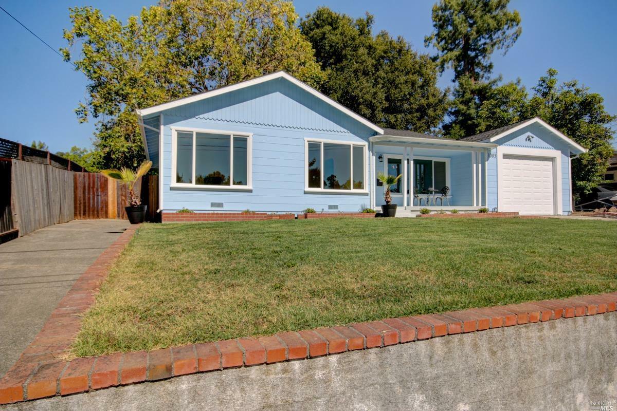 Property Photo:  1003 Crest Drive  CA 95404 