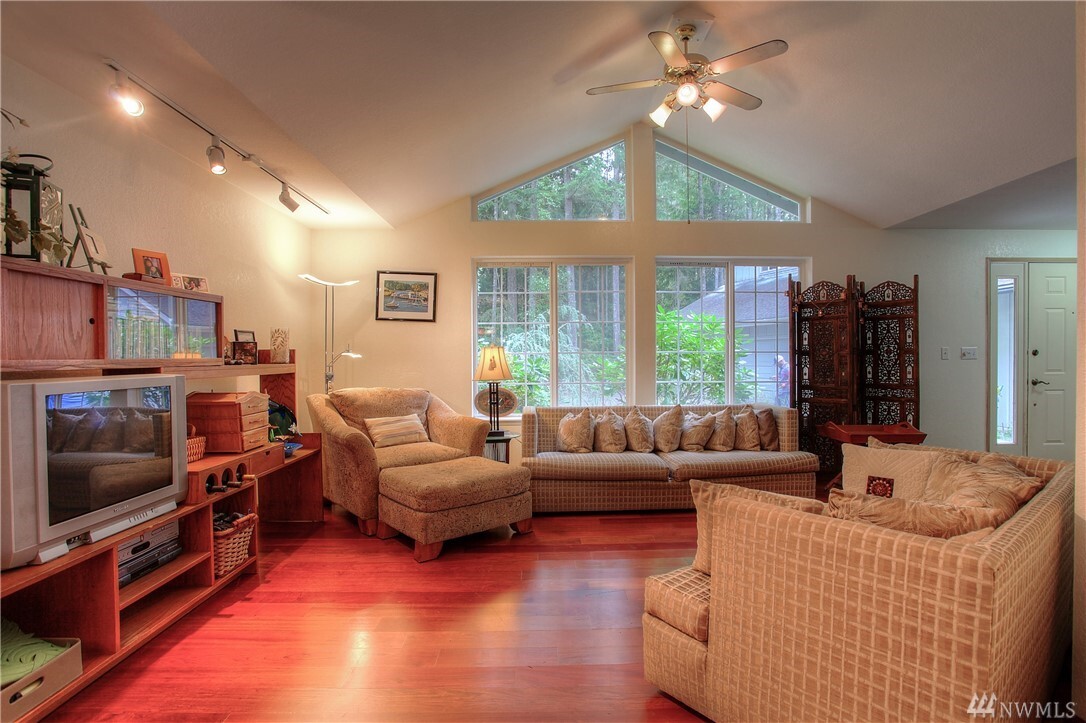 Property Photo:  6712 NW 103rd St Ct  WA 98332 