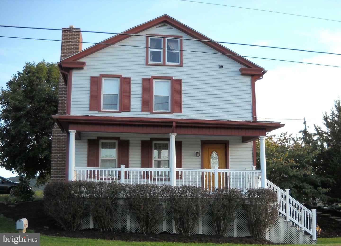 Property Photo:  512 Berrysburg Road  PA 17061 