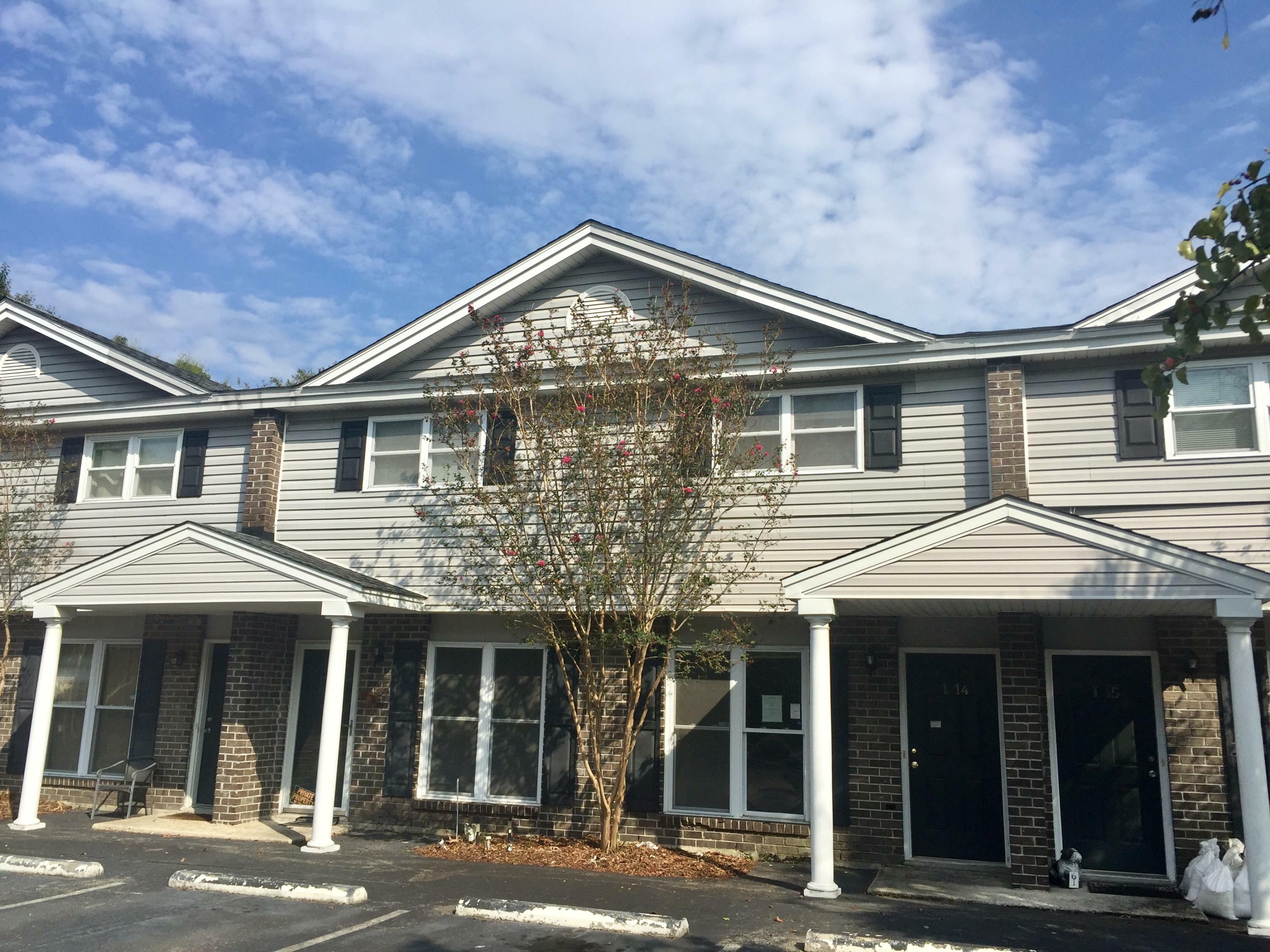 Property Photo: 1713 Boone Hall Drive I-14 SC 29407