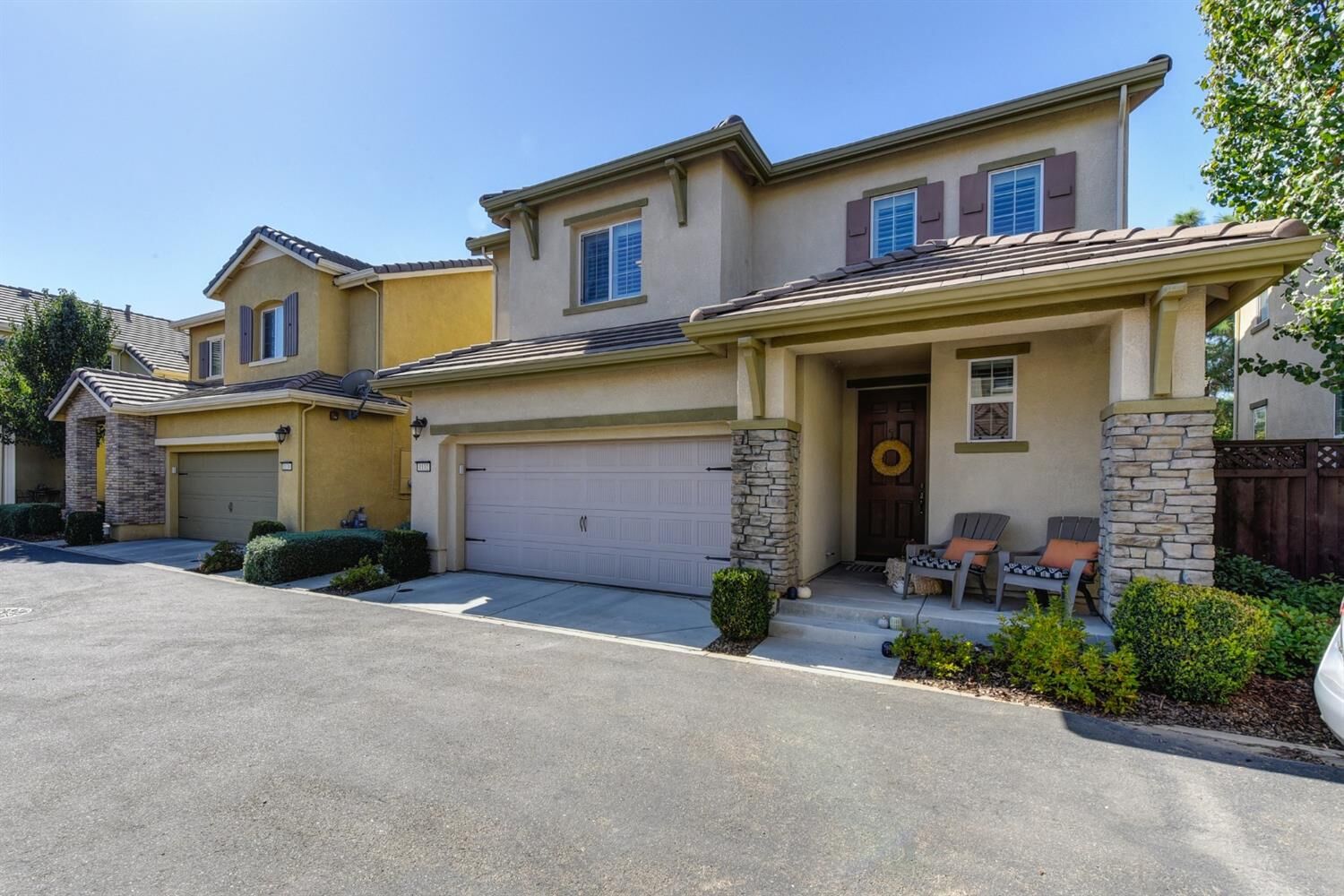 Property Photo: 1132 Landmark Circle CA 95648