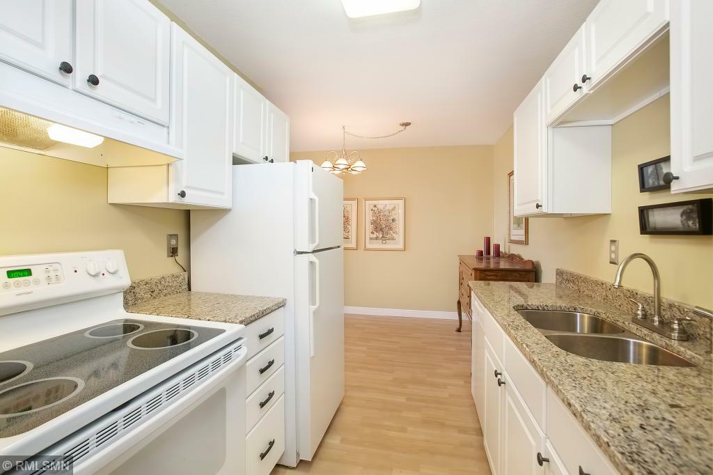 Property Photo:  4530 Park Commons Drive 312  MN 55416 