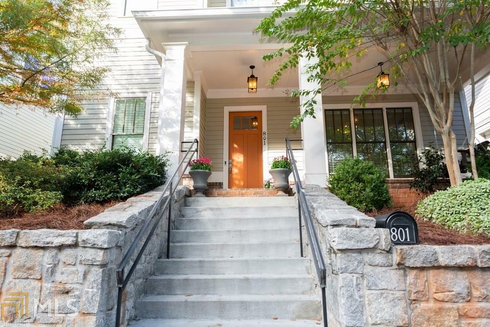 Property Photo:  801 Cherokee Ave  GA 30315 