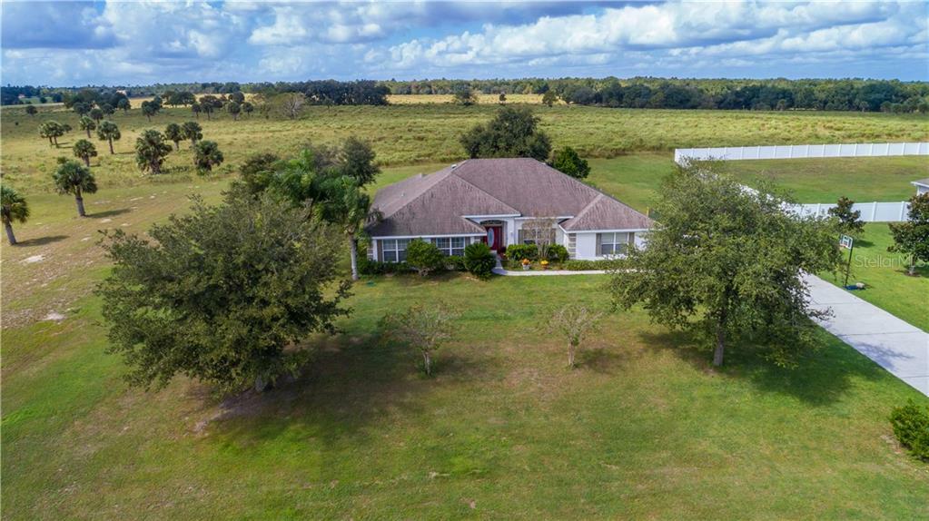 Property Photo:  23548 Milford Drive  FL 32736 