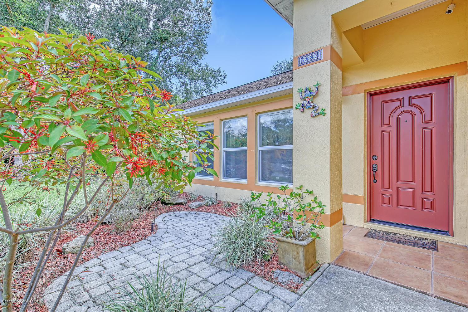 Property Photo: 5883 Homestead Avenue FL 32927