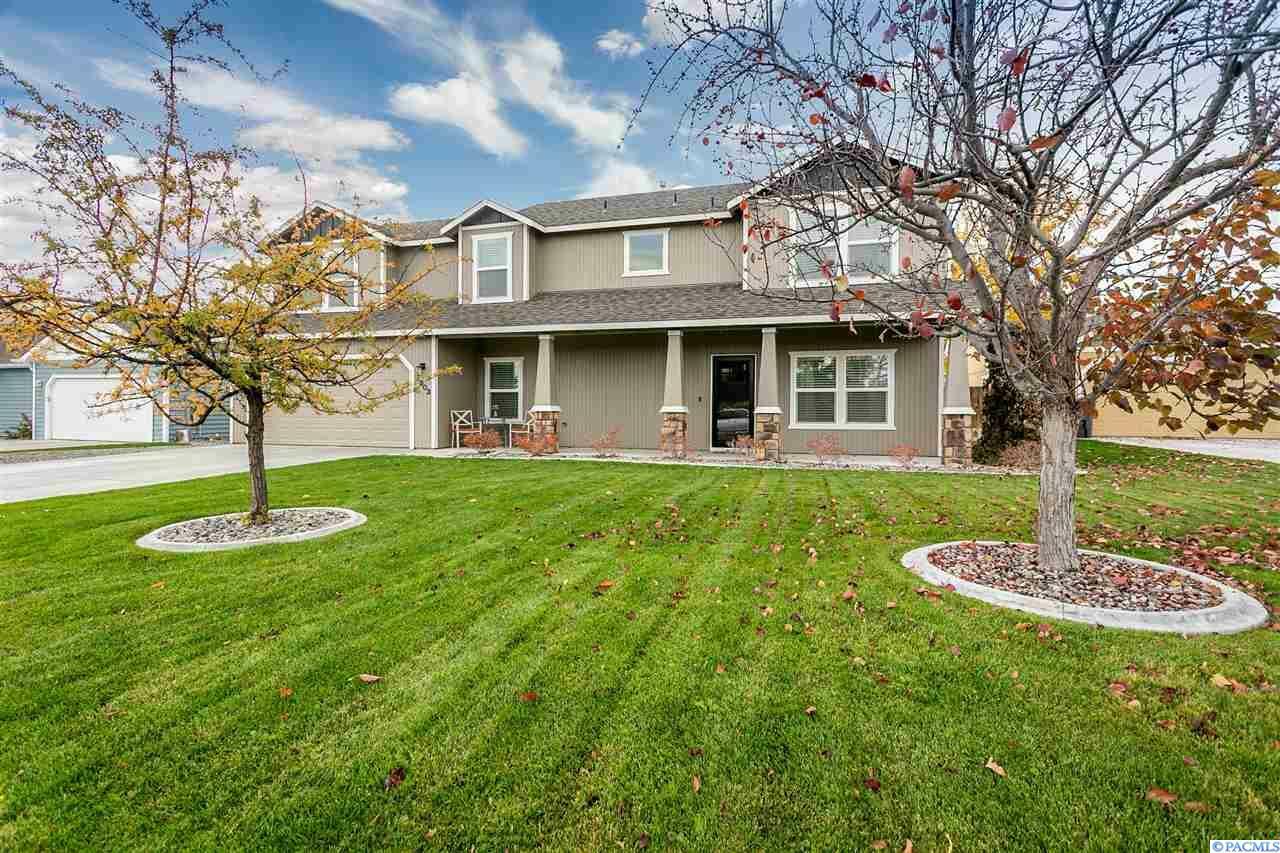 Property Photo:  2903 S Highlands Blvd  WA 99353 