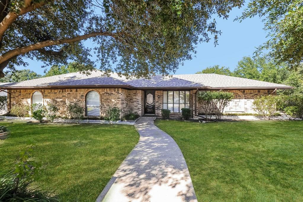 Property Photo:  3944 Misty Meadow Drive  TX 76133 