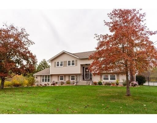 Property Photo: 10 Maynard Cir MA 01863