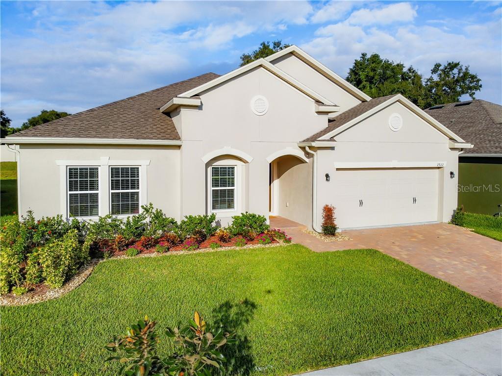 Property Photo: 2922 Sugar Magnolia Drive FL 34761