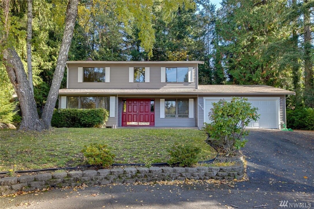 Property Photo: 1975 Kaster Court NE WA 98311