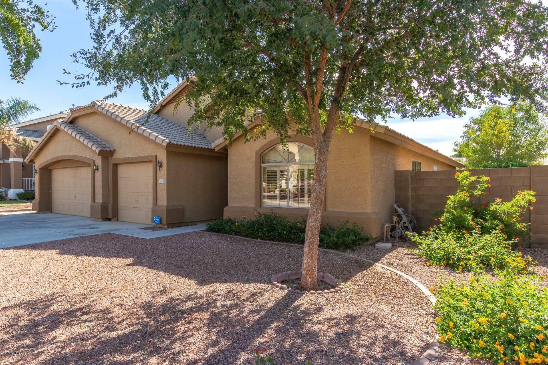 Property Photo:  8029 W Gibson Lane  AZ 85043 