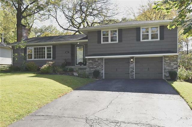 Property Photo:  6817 W 65th Terrace  KS 66202 