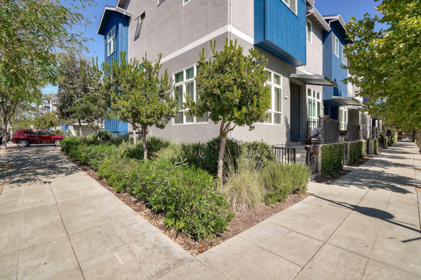 Property Photo:  271 Lewis Street  CA 95020 