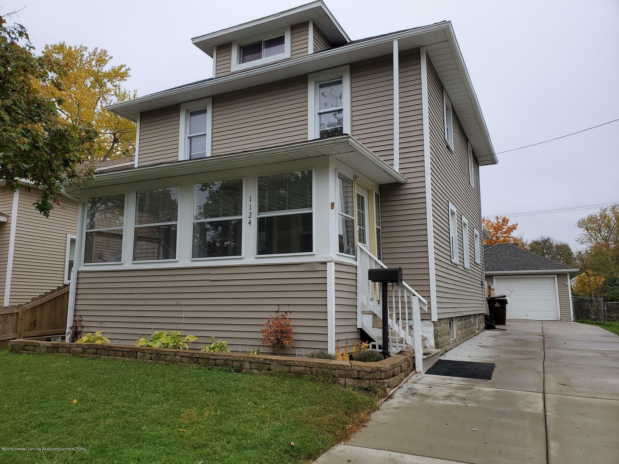 Property Photo: 1124 Cooper Avenue MI 48910