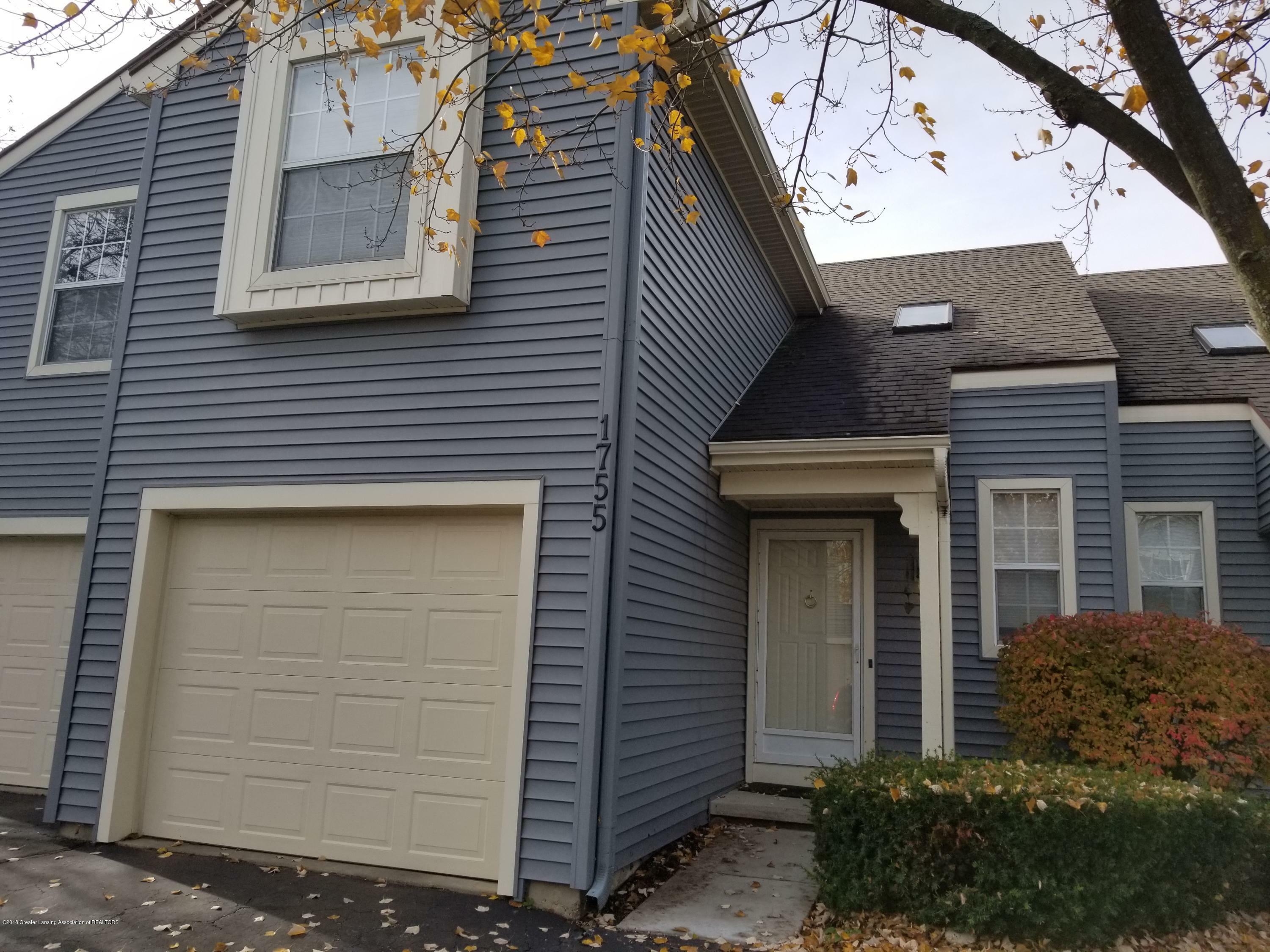 Property Photo:  1755 Whitegate Lane  MI 48823 