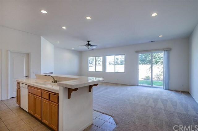 Property Photo:  2518 Calderon Drive  CA 93455 