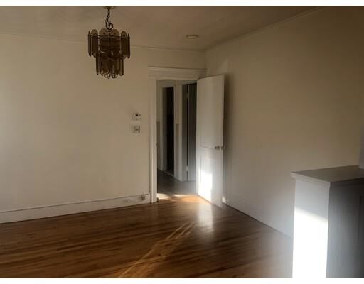 Property Photo: 30 Brantwood Rd 2 MA 01602