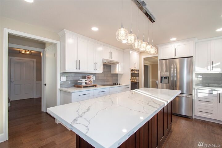 Property Photo:  7118 57th St Ct W  WA 98467 