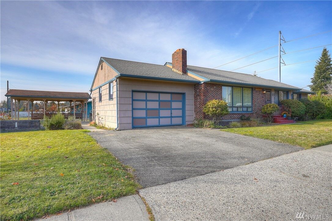 Property Photo:  7216  Yakima Avenue  WA 98408 