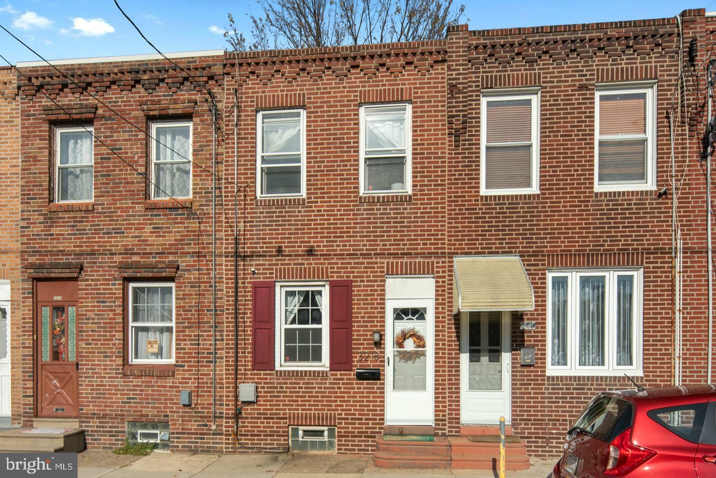 Property Photo:  3218 Mercer Street  PA 19134 