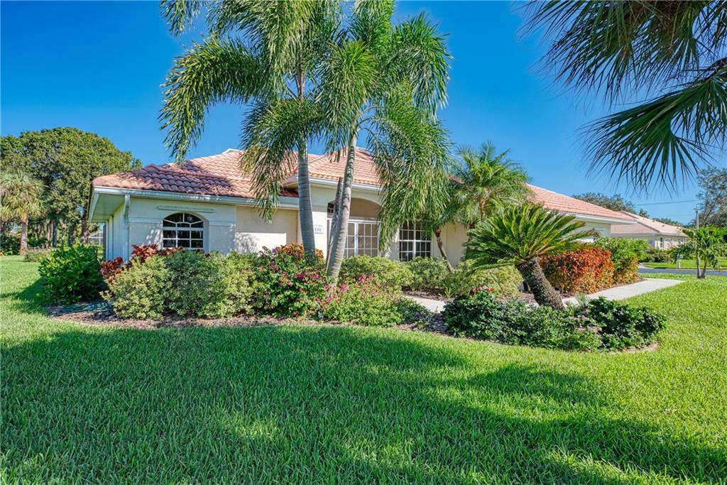 Property Photo: 538 Laurel Cherry Lane FL 34293