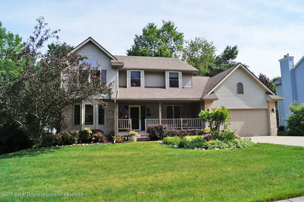 Property Photo:  3910 Bayberry Lane  MI 48911 
