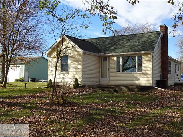 Property Photo:  1137 Grovenburg  MI 48842 