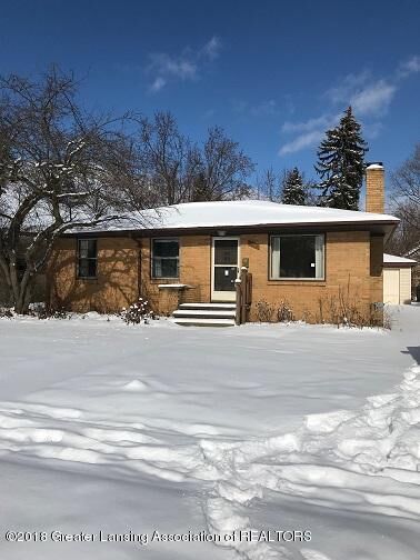 Property Photo:  1920 Gordon Avenue  MI 48910 