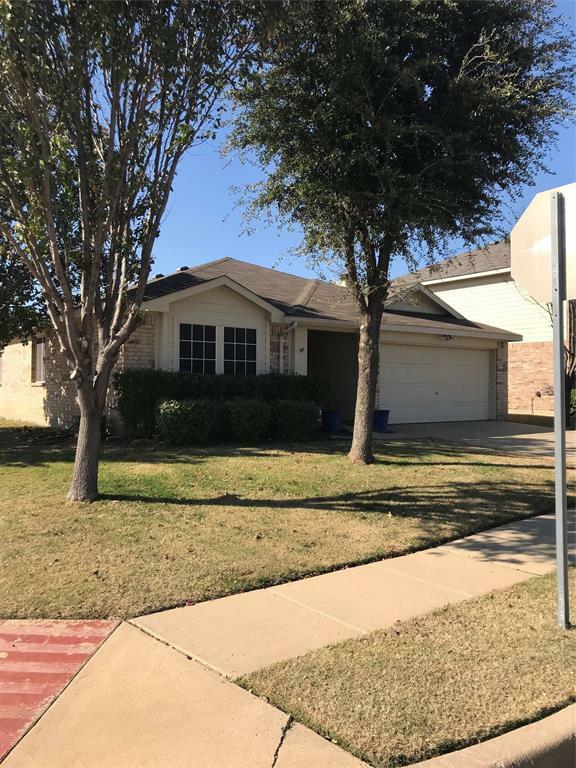 Property Photo:  9401 Sundial Drive  TX 76244 