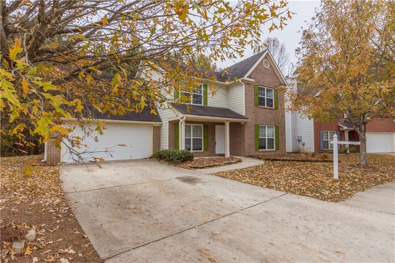 Property Photo: 5910 Raventree Court 30349